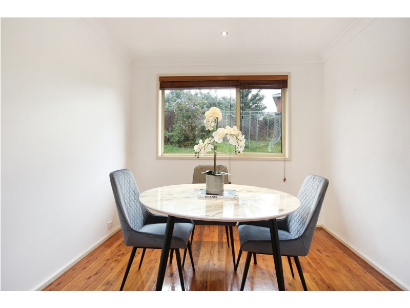 2 Dell Place, Georges Hall NSW 2198