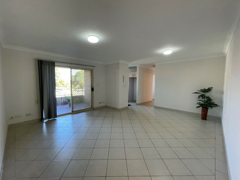 4/16-18 Reynolds Avenue, Bankstown NSW 2200