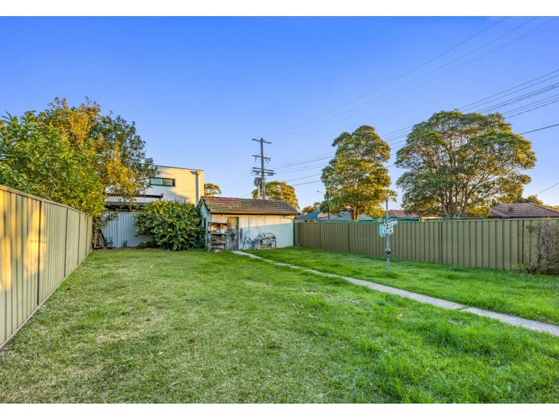 17 Glenn Place, Yagoona NSW 2199