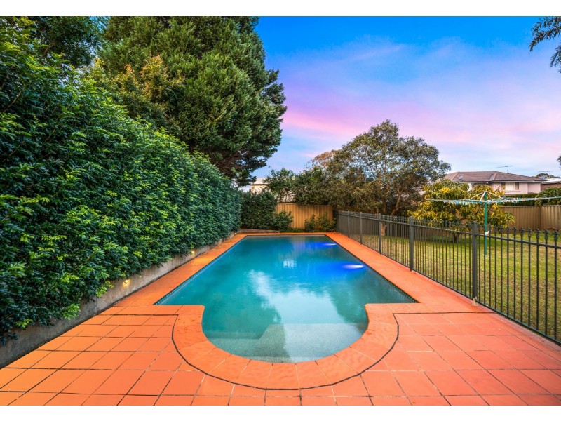 81 Ramsay Road, Picnic Point NSW 2213