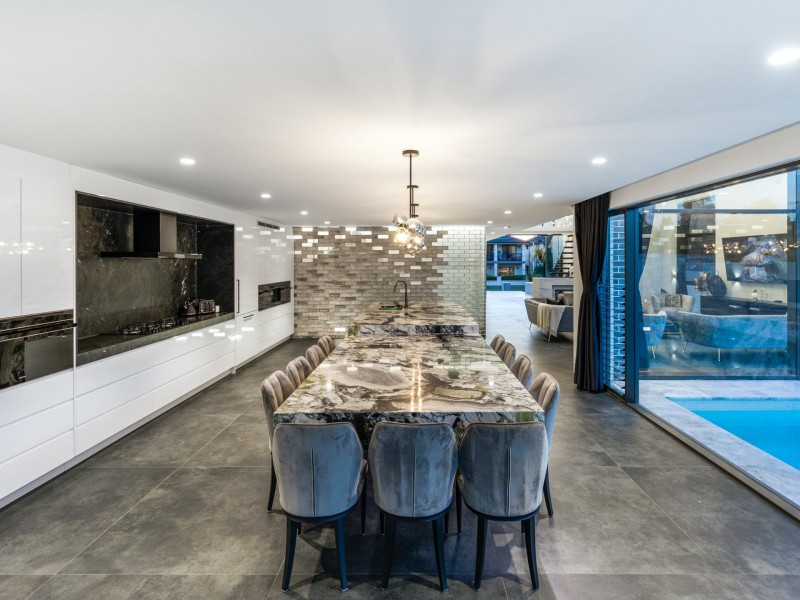 37 Benfield Parade, Panania NSW 2213