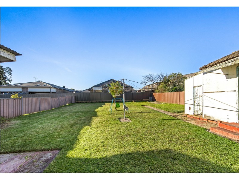 74 Yanderra Street, Condell Park NSW 2200