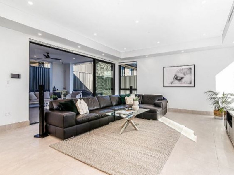 14 Dempsey Street, Denham Court NSW 2565