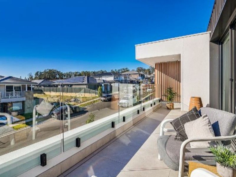 14 Dempsey Street, Denham Court NSW 2565