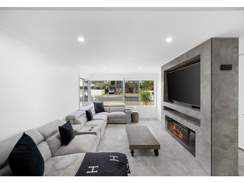 9 Raleigh Road, Milperra NSW 2214