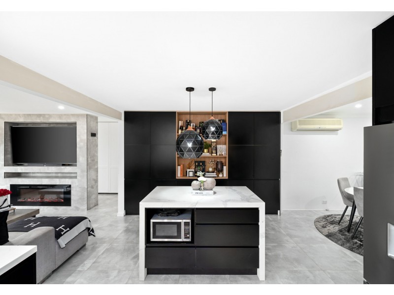 9 Raleigh Road, Milperra NSW 2214