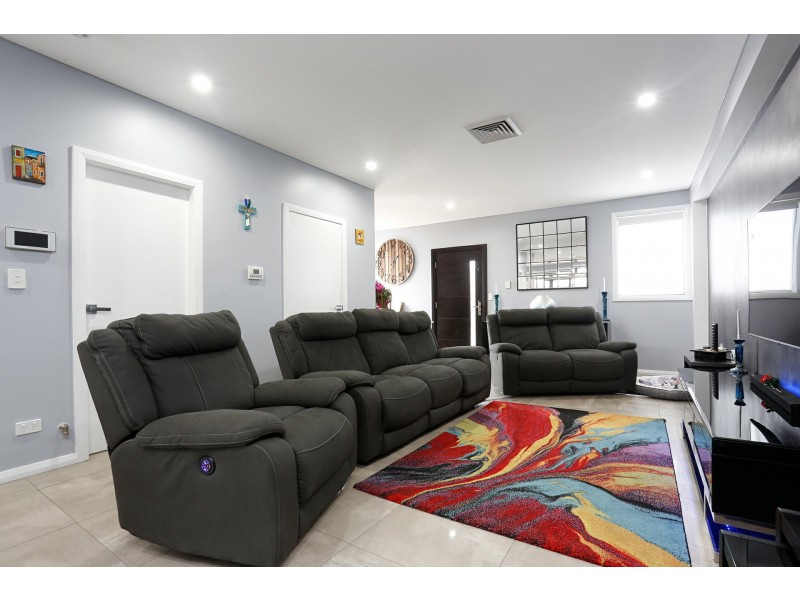 2/48A Little Road, Bankstown NSW 2200