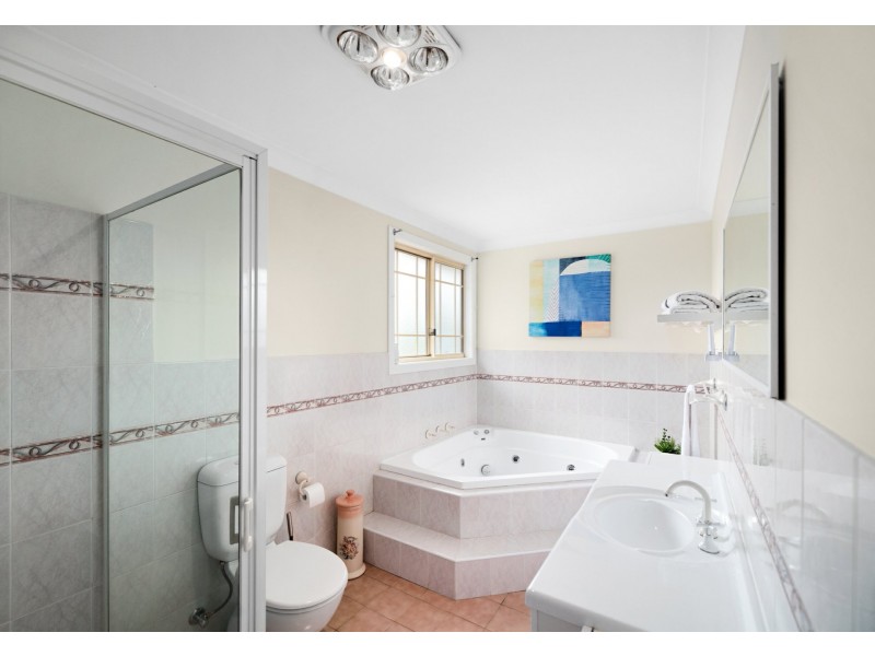 154 Flinders Road, Georges Hall NSW 2198