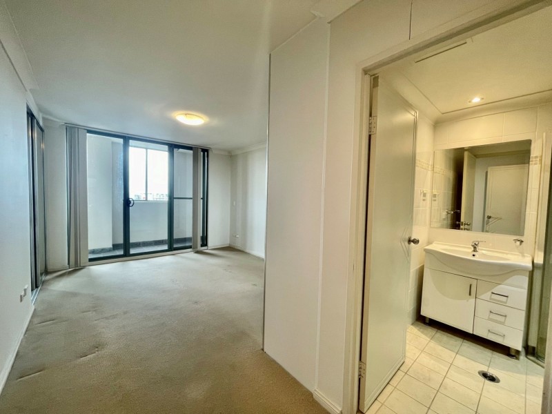 906/16-20 Meredith Street, Bankstown NSW 2200