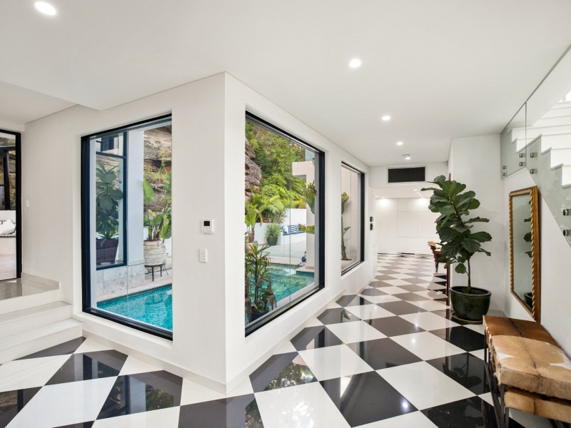 43 Old Ferry Road, Illawong NSW 2234