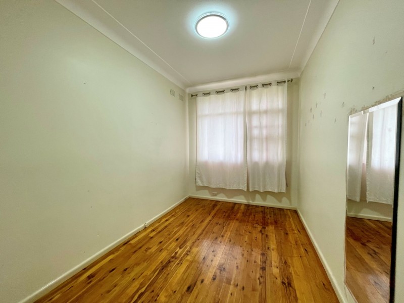 19A Railway Parade, Condell Park NSW 2200