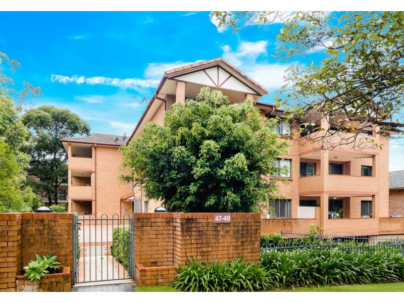 2/47 Cairds Avenue, Bankstown NSW 2200