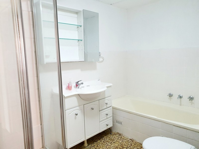 4/33-35 Sir Joseph Banks Street, Bankstown NSW 2200