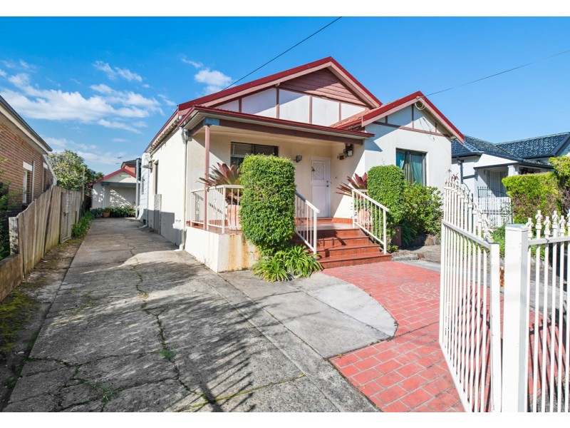36 Matthews Street, Punchbowl NSW 2196