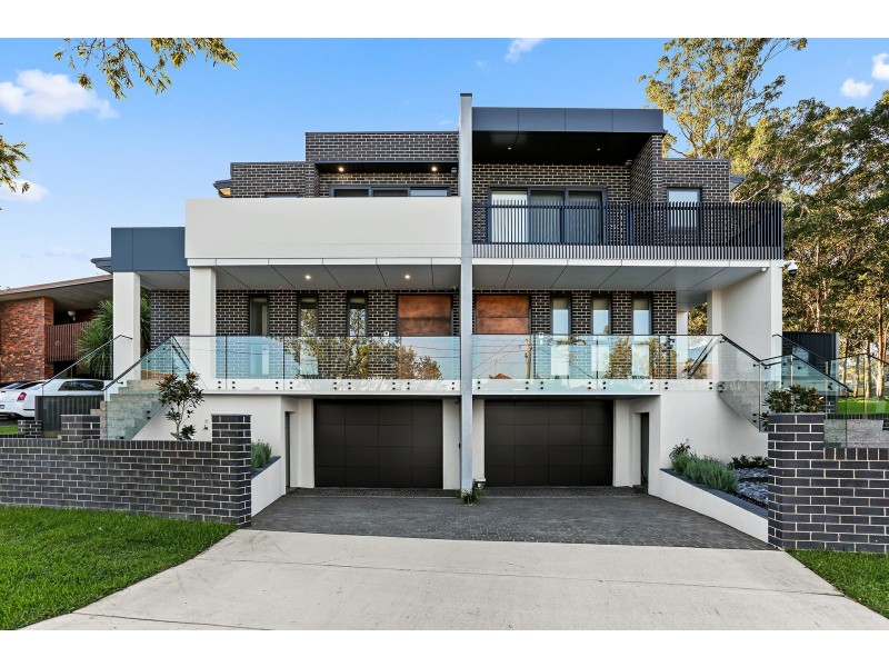 36 Sturt Avenue, Georges Hall NSW 2198