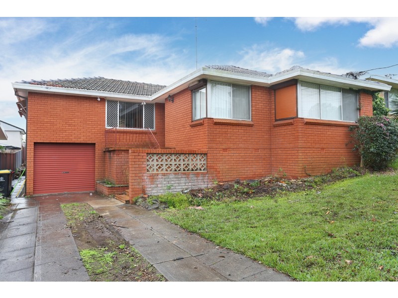 126 Rex Road, Georges Hall NSW 2198