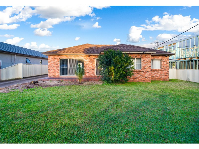 94 Cragg Street, Condell Park NSW 2200
