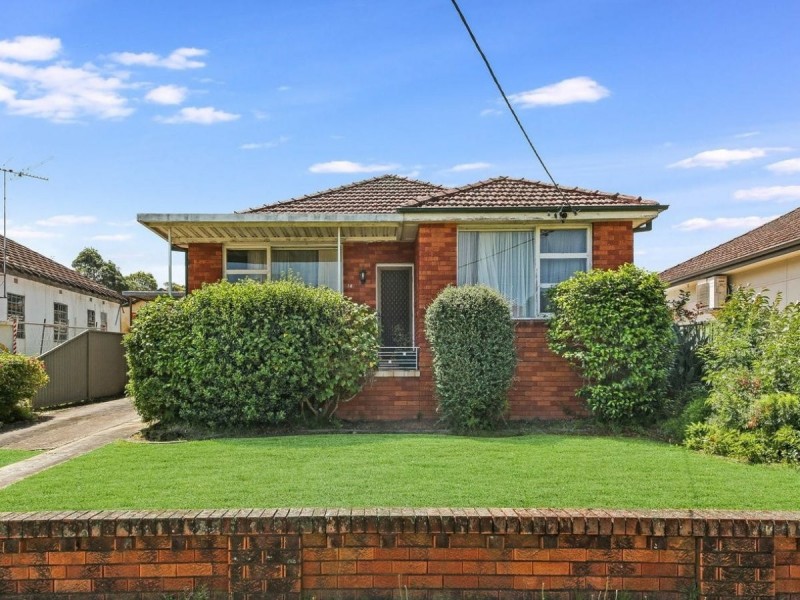 14 Norman Street, Condell Park NSW 2200