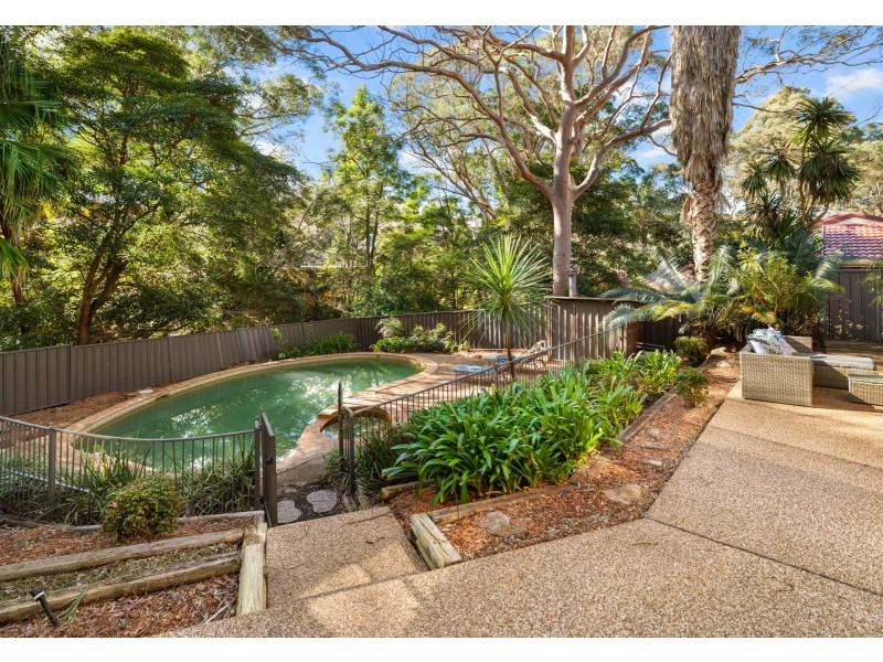 1 Cato Place, Illawong NSW 2234