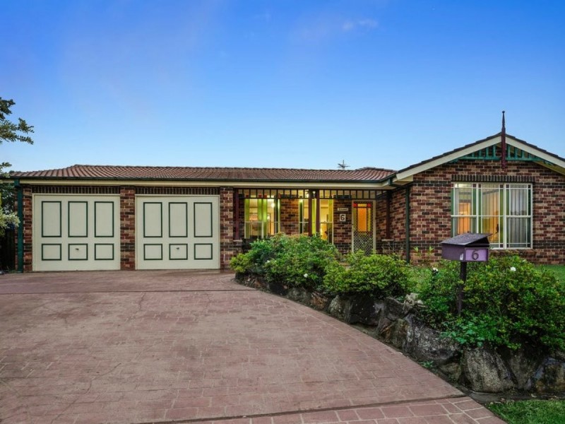 6 Implexa Court, Wattle Grove NSW 2173