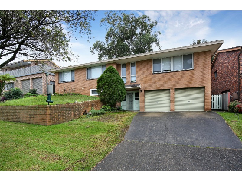 9 Yvonne Crescent, Georges Hall NSW 2198