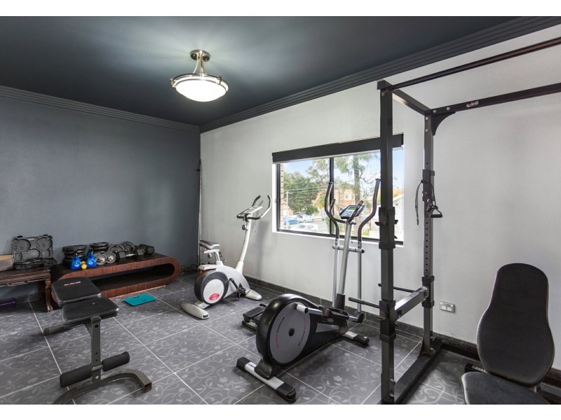 54 Highclere Avenue, Punchbowl NSW 2196