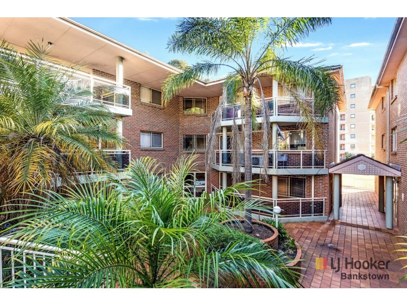 24/6 Sir Joseph Banks Street, Bankstown NSW 2200