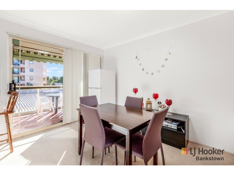 24/6 Sir Joseph Banks Street, Bankstown NSW 2200