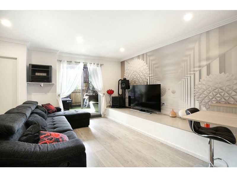 102/17 Maclaurin Avenue, East Hills NSW 2213