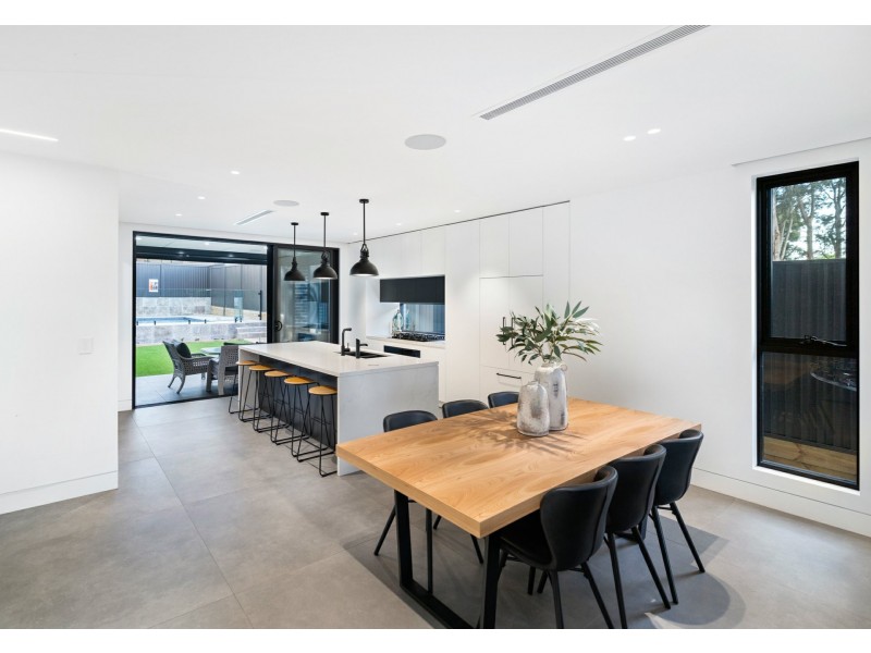 36a Sturt Avenue, Georges Hall NSW 2198