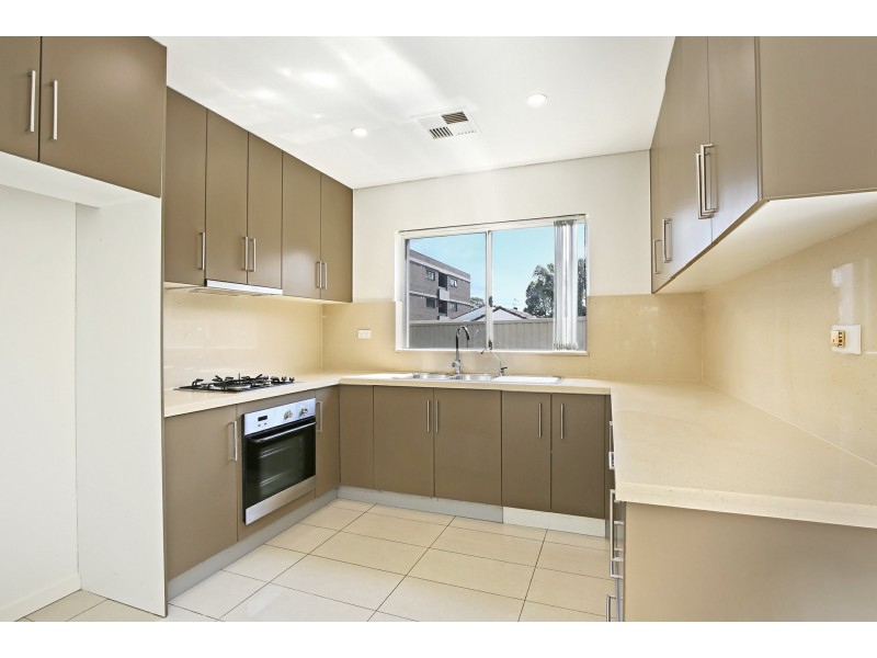 112A Highview Avenue, Greenacre NSW 2190