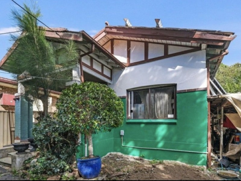 4 Colin Street, Lakemba NSW 2195