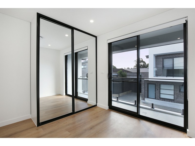 1/98B Cragg Street, Condell Park NSW 2200