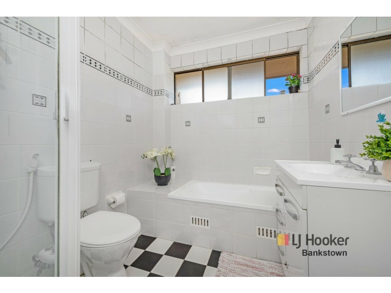 Unit 12/1-5 Dudley Avenue, Bankstown NSW 2200