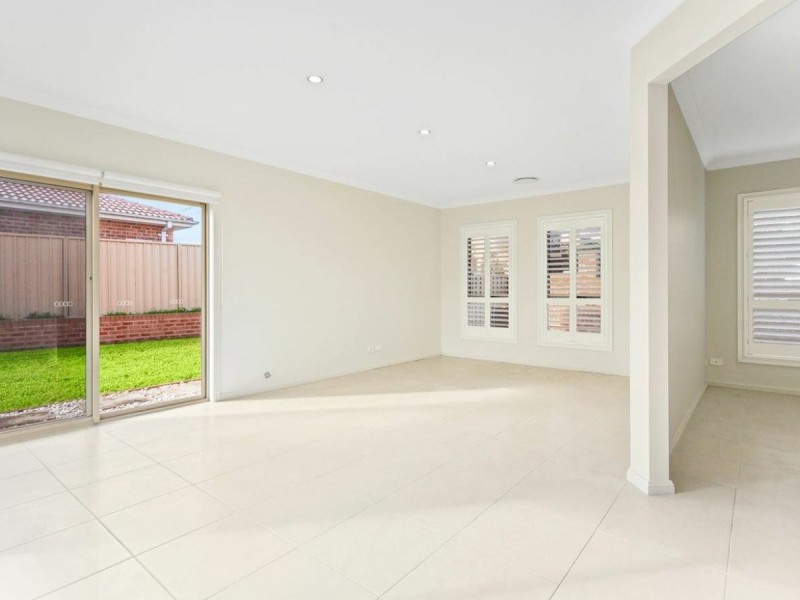 2 Winifred Street, Condell Park NSW 2200