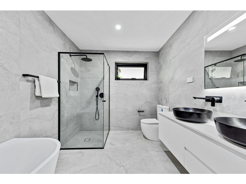 23 Beale Street, Georges Hall NSW 2198