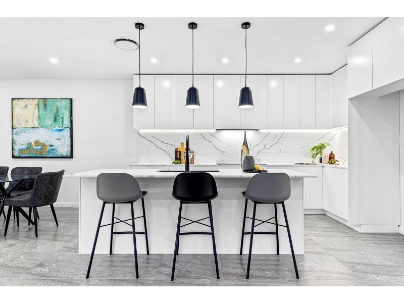 6 Hume Street, Campbelltown NSW 2560