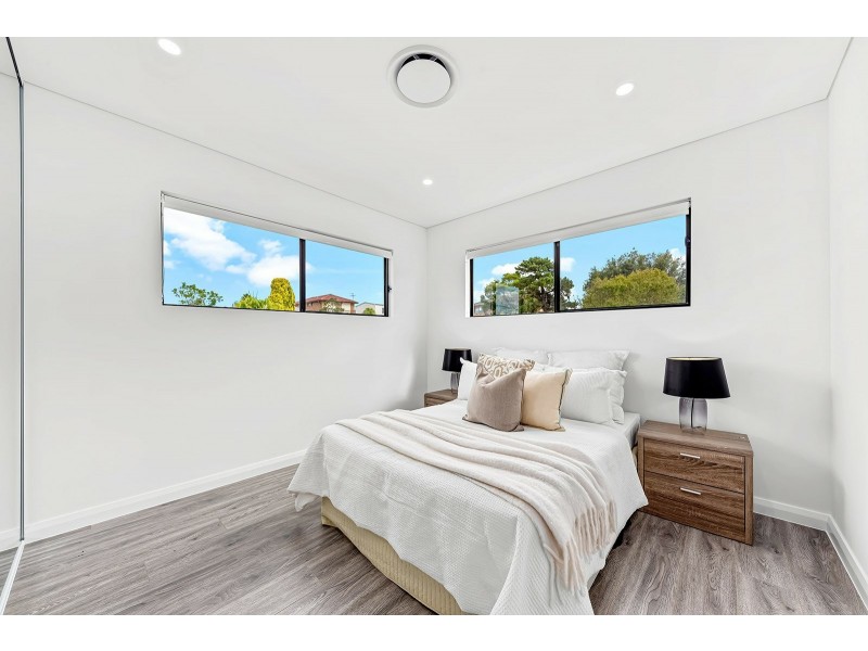 6 Hume Street, Campbelltown NSW 2560