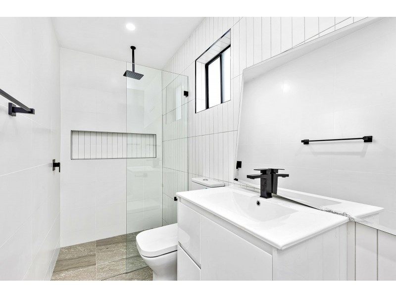 1/6 Hume Street, Campbelltown NSW 2560