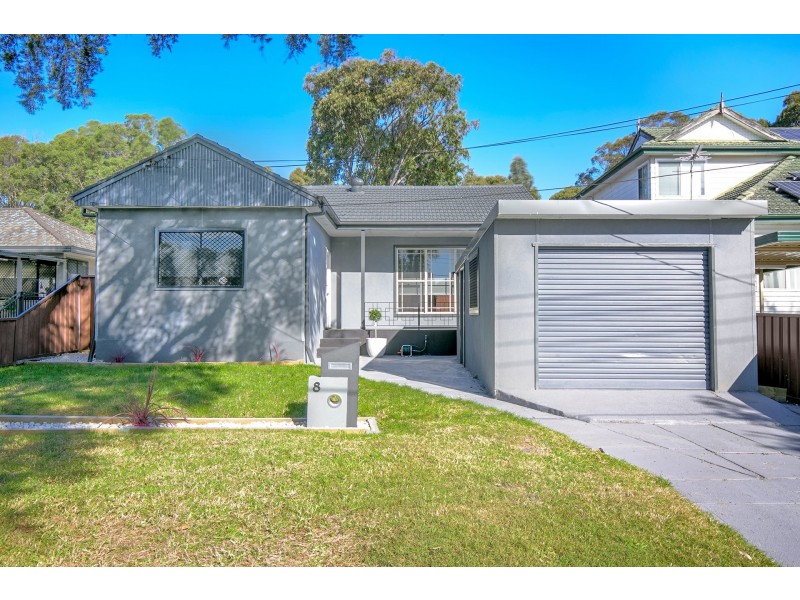 8 Iris Avenue, Riverwood NSW 2210