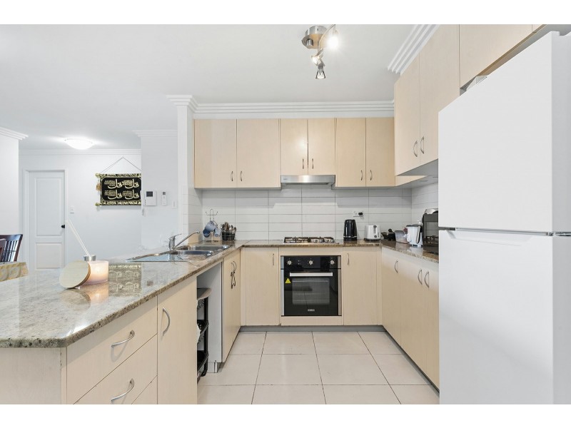 207/360 The Horsley Drive, Fairfield NSW 2165