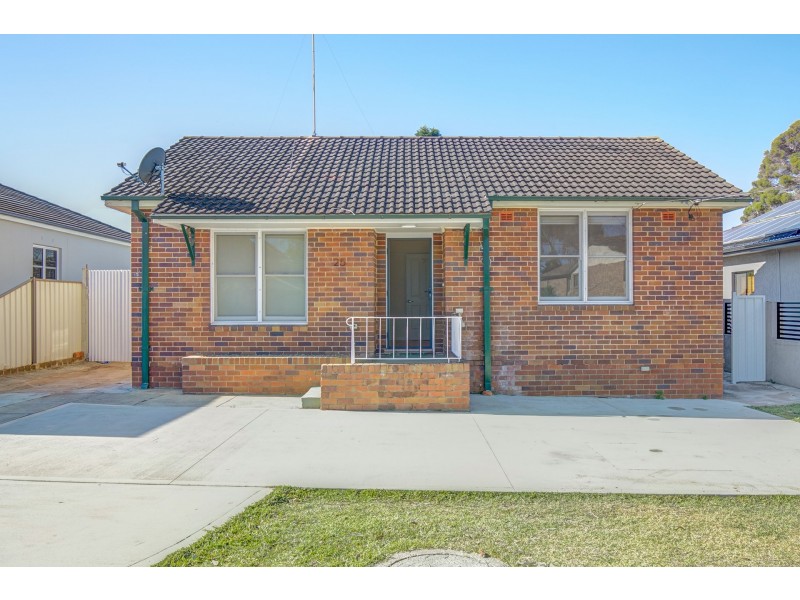 25 Kensington Street, Punchbowl NSW 2196