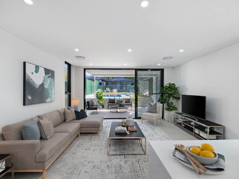 9 Monash Avenue, East Hills NSW 2213