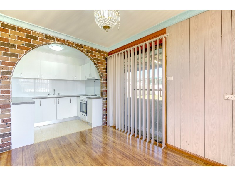 10 Bare Avenue, Lurnea NSW 2170
