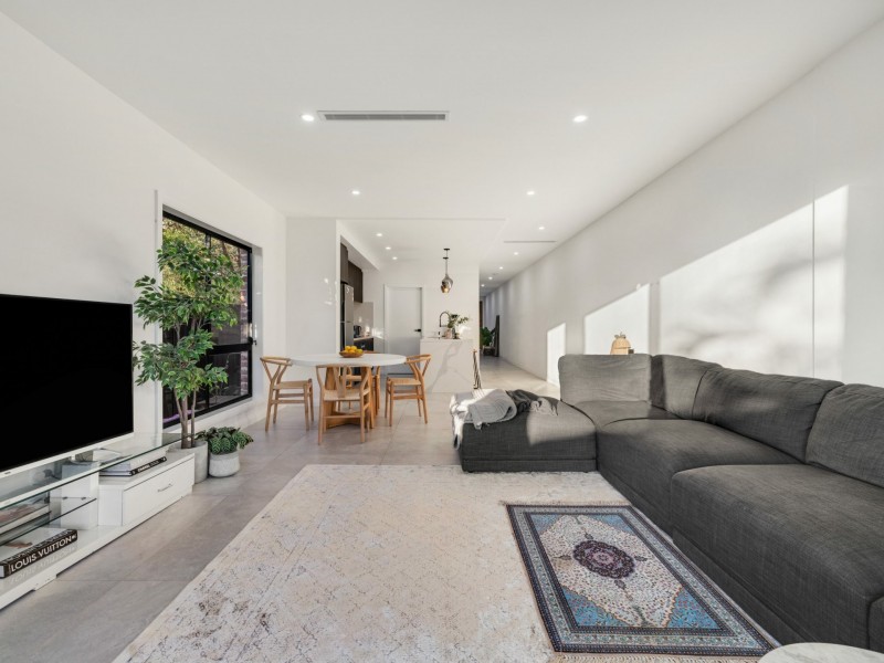 25a Ernest Avenue, Chipping Norton NSW 2170