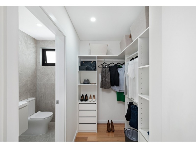9 Monash Avenue, East Hills NSW 2213