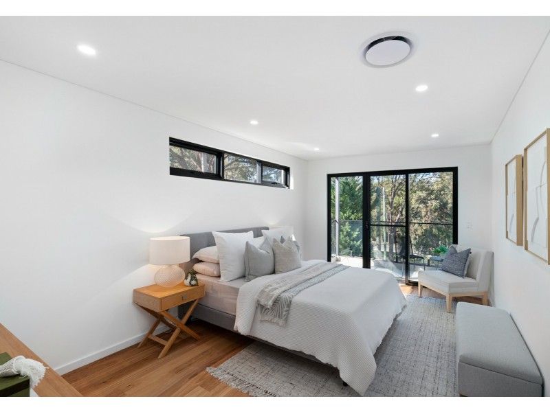 9 Monash Avenue, East Hills NSW 2213