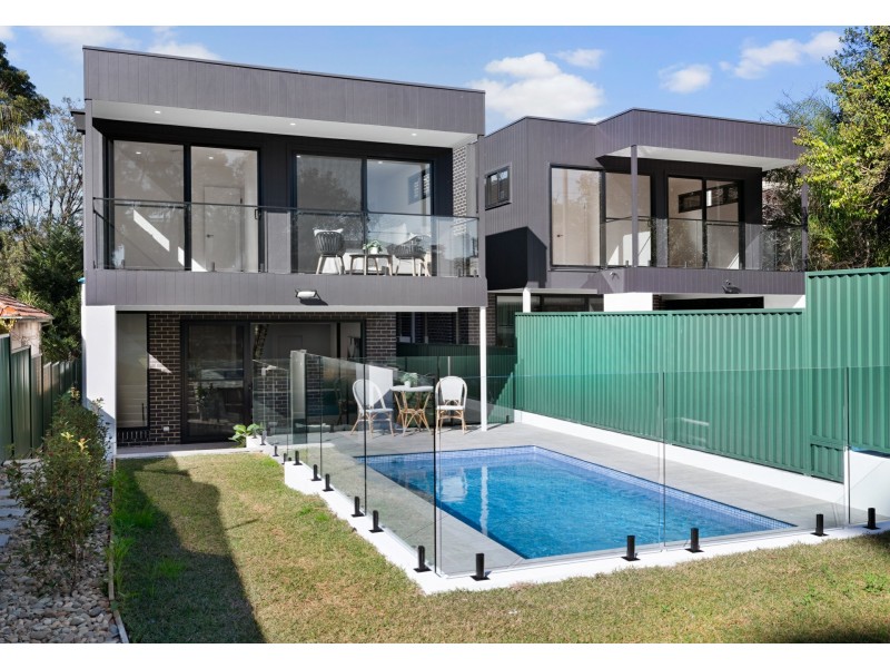 9 Monash Avenue, East Hills NSW 2213