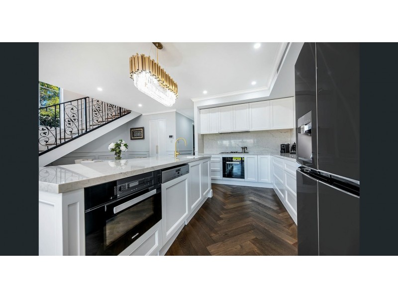 71B Bungarra Crescent, Chipping Norton NSW 2170