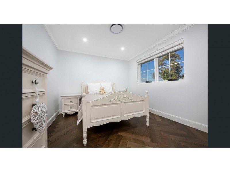 71B Bungarra Crescent, Chipping Norton NSW 2170